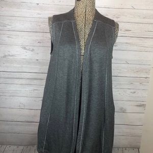 Chico’s zenergy size 0 vest.